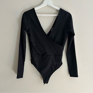 Asos Bodysuit Black Long Sleeve Deep V Fitted Ribbed Classic Top Women's Size 6